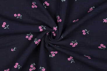 Musselin-Stoff mit gestickten Blumen - Nachtblau 