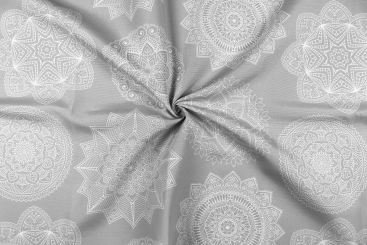 Wasserabweisender Dekostoff mit grauem Mandala 