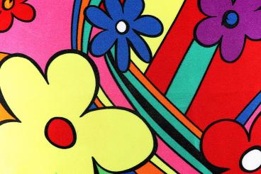 Satin-Stoff mit buntem Flower-Power-Motiv 