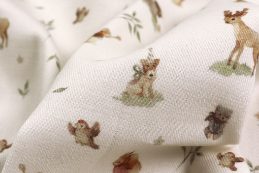 Baumwoll-Flanell mit Waldtier-Motiven 