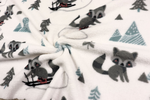 Wellness Fleece mit winterlichen Waschbär 