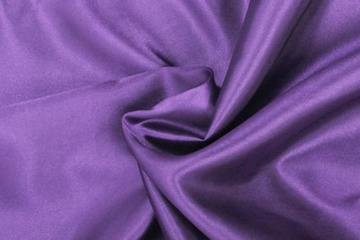 Braut-Satin Lila